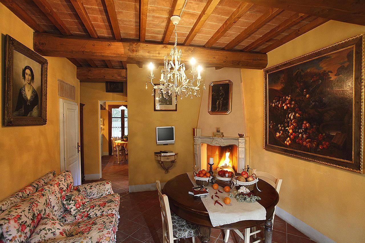 Pian Delle More Sassetta Room photo